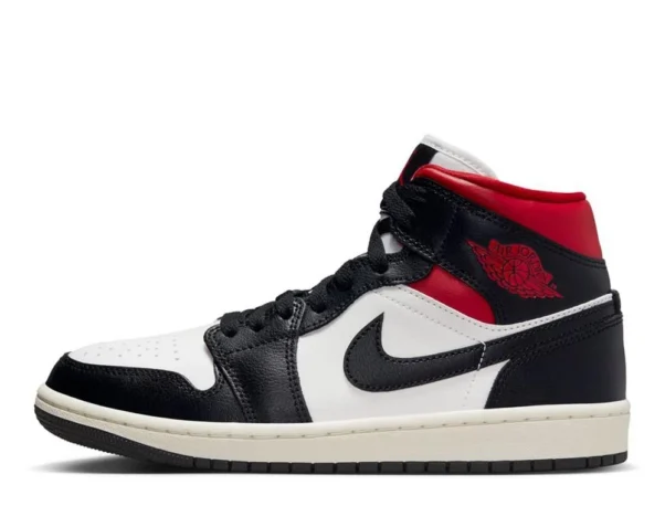 Air Jordan 1 Mid - Image 2